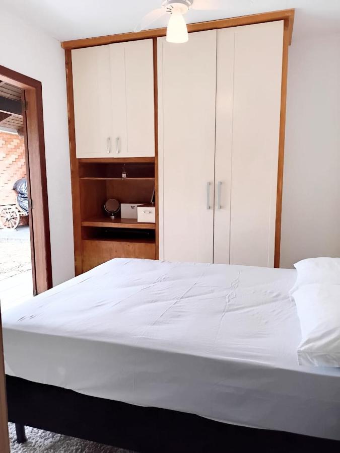 Le Loup Residencia Para Hospedagem Suites 2 Blumenau Bagian luar foto